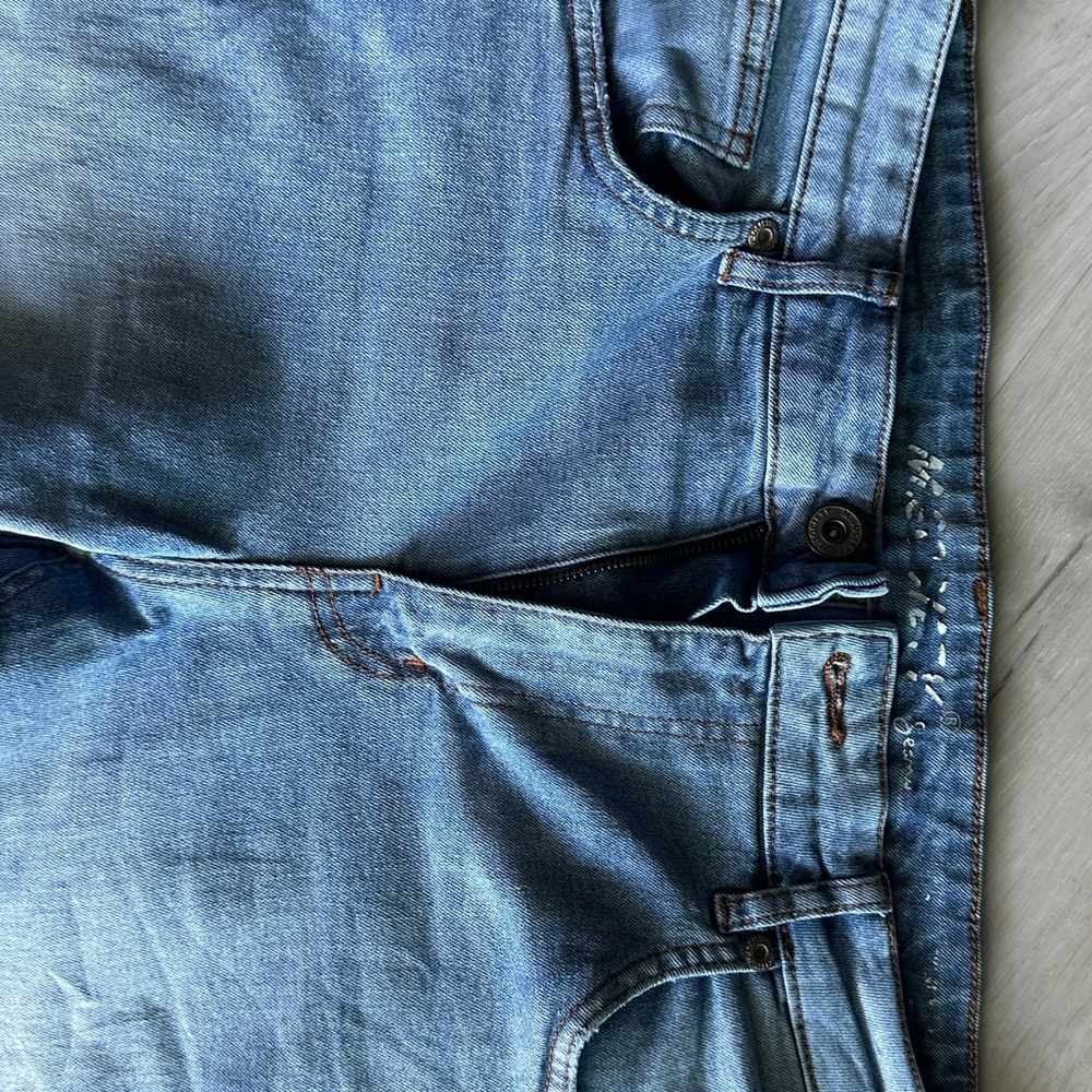 Classic Blue Slim Fit Jeans for Men